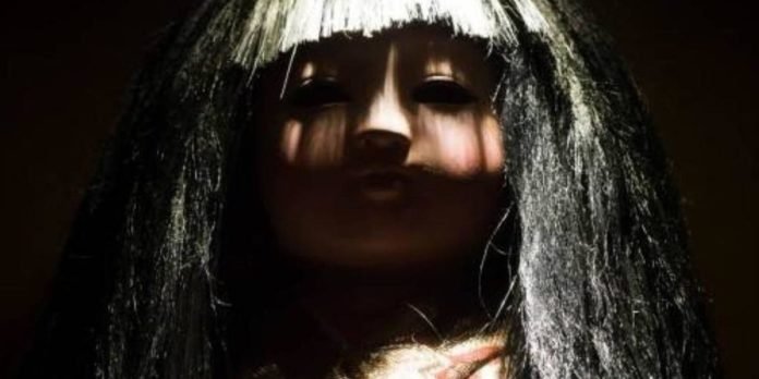 boneca okiku