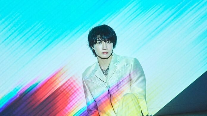 Dori Sakurada, perfil
