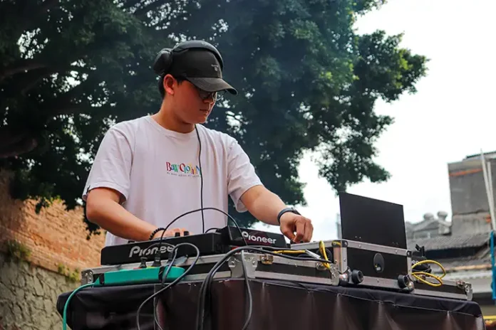 DJ Rafael Lee