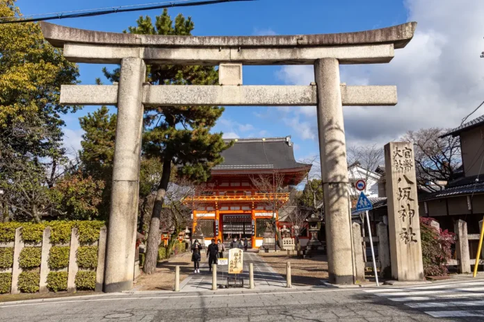 santuario de yasaka