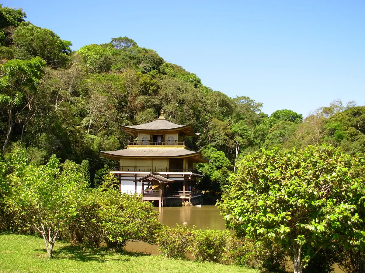 Kinkaku-Ji_Itapecerica_da_Serra