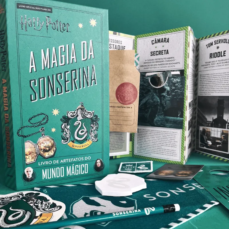 Harry Potter Livro Oficial de Artefatos do Mundo Mágico