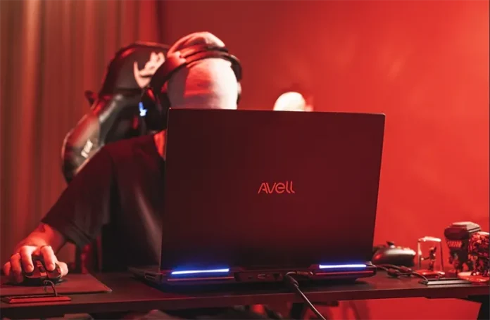 avell storm 590x