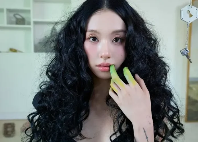 LIL FANTASY vol.1 - CHAEYOUNG