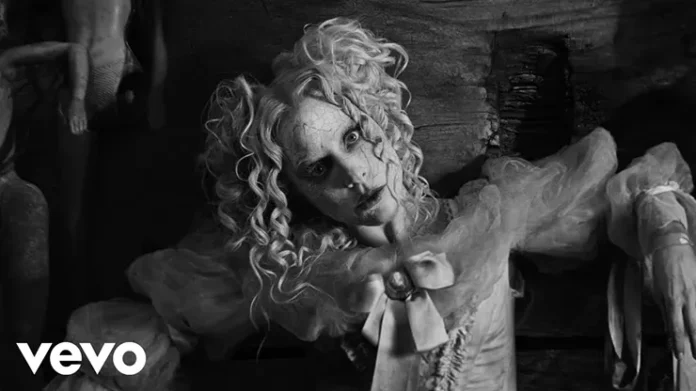 the dead dance lady gaga