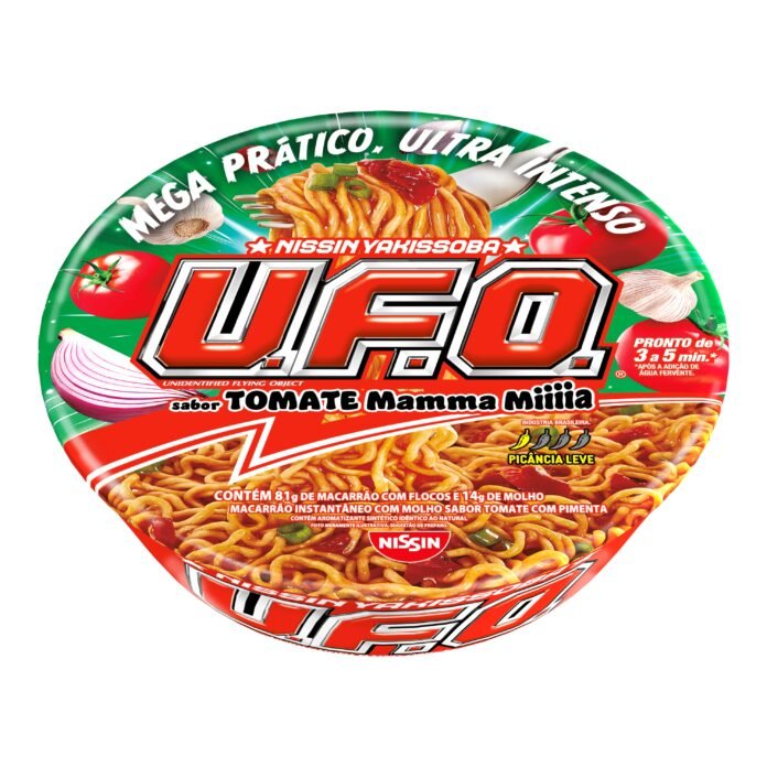 Nissin foods do Brasil Yakissoba UFO tomate
