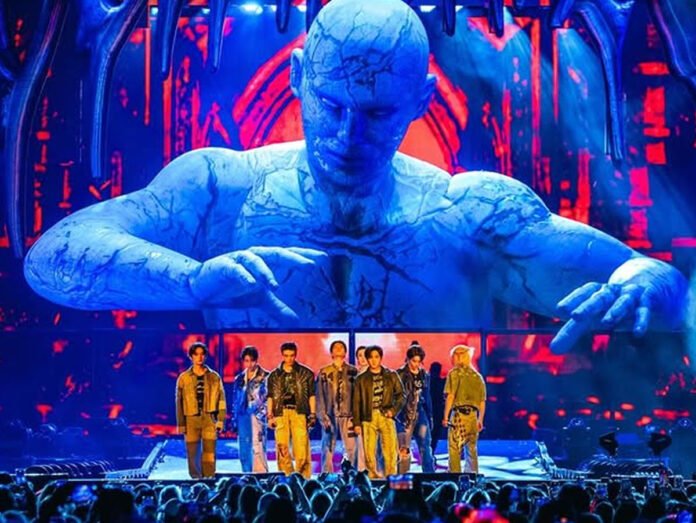 Stray Kids: The DominATE Experience